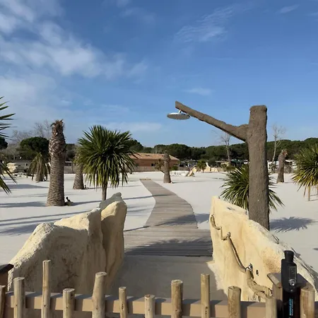 5 Etoiles Domaine De La Yole * 旺德雷