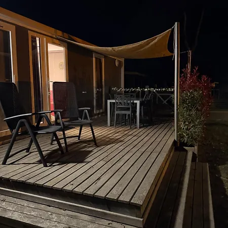 5 Etoiles Domaine De La Yole * 旺德雷