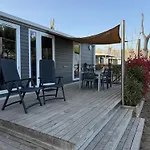 5 Etoiles Domaine De La Yole *