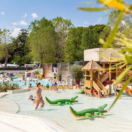 5 Etoiles Domaine De La Yole Campsite *